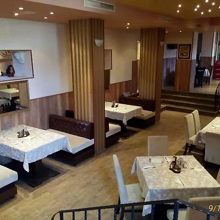 Avangard ゲストハウス