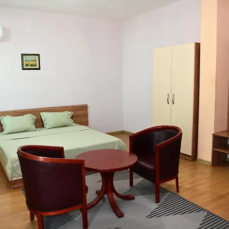 Avangard 3* Kharmanli