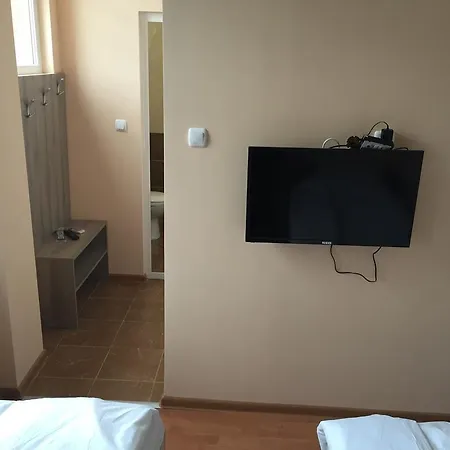 ゲストハウス Avangard 3*