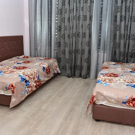 ゲストハウス Avangard Kharmanli