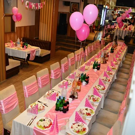 Avangard ゲストハウス